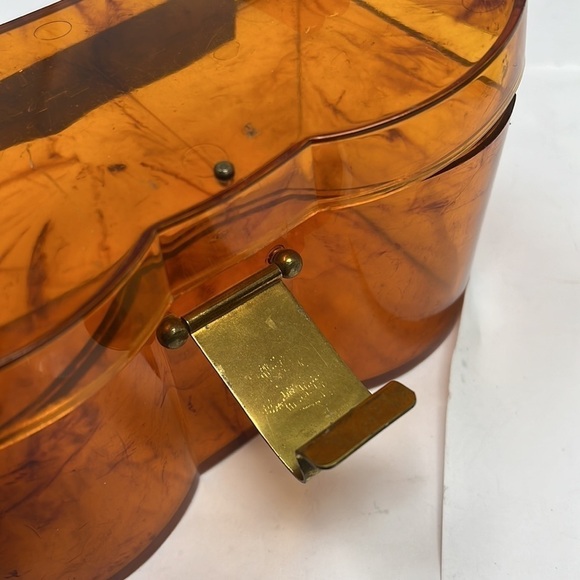 Vintage 1950’s Oval Caramel Lucite Box Handbag Purse - Picture 9 of 13